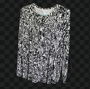 LIZ CLAIBORNE Black and White Women's Top